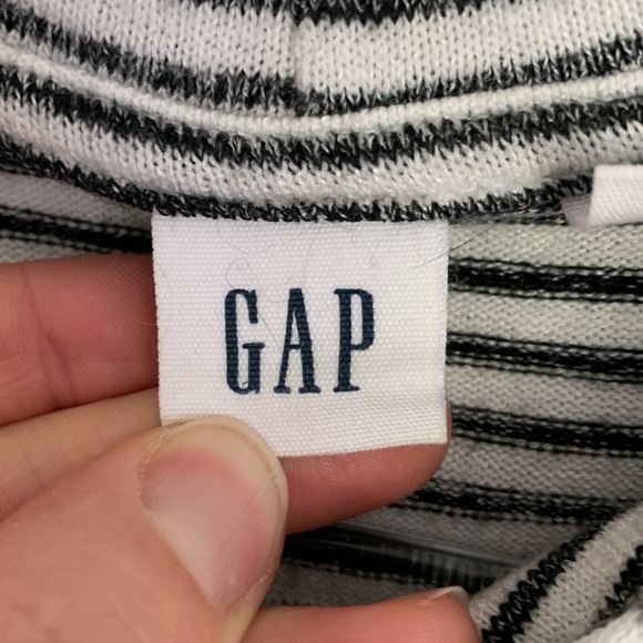 Gap Striped Black and White Hoodie size xs - Picture 2 of 7